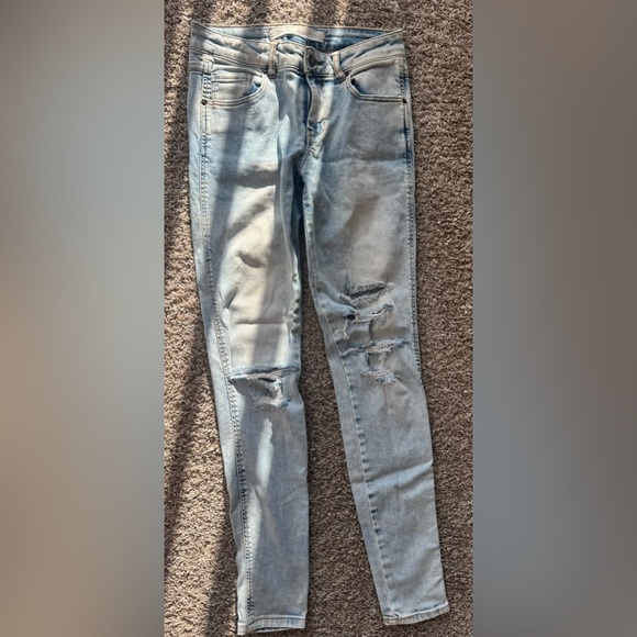 J Brand Light Blue Skinny Jeans - Picture 1 of 3
